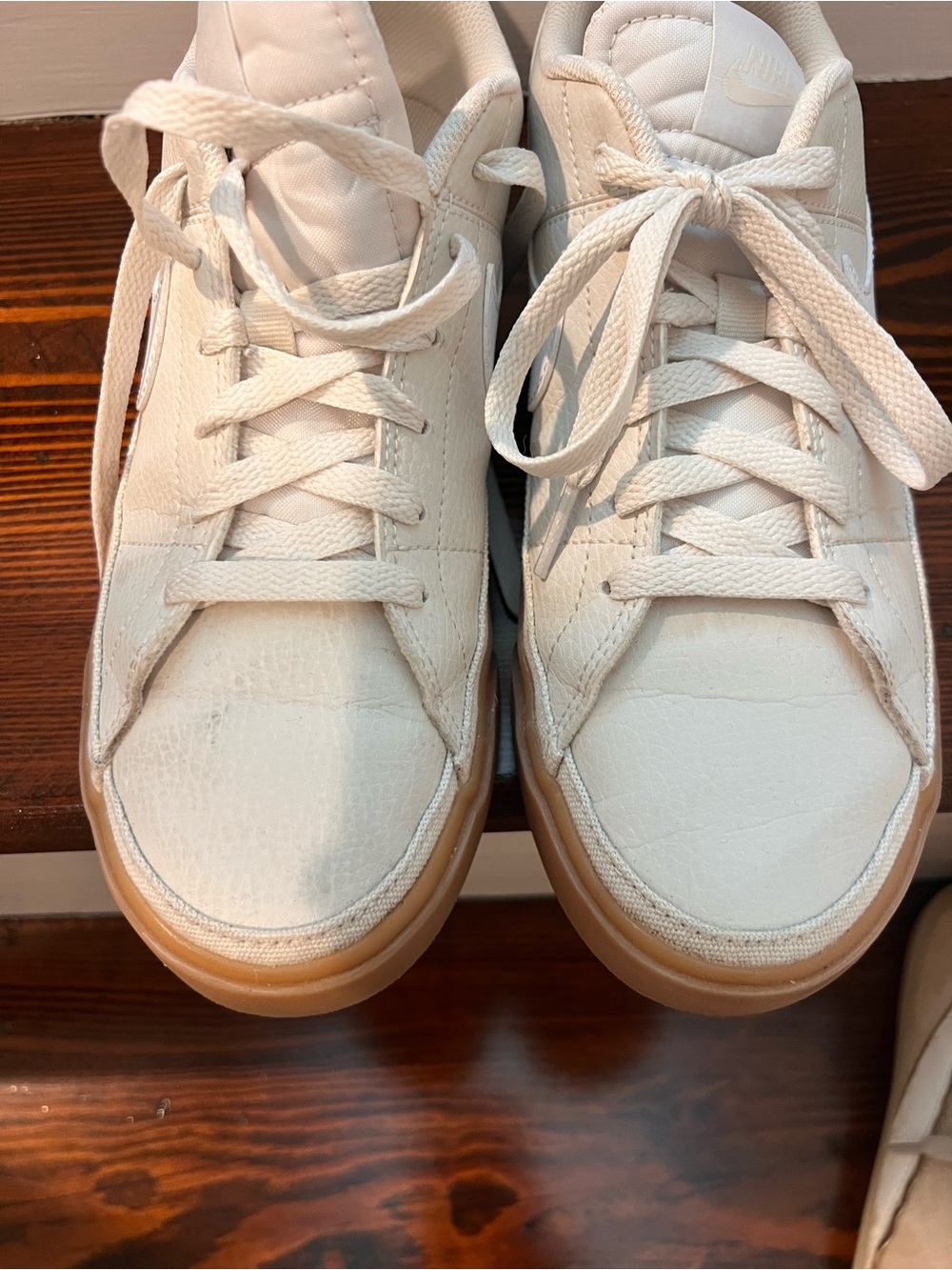 Nike Women’s Court Legacy Off-White Low-Top Leather Sneakers with Gum Sole - Picture 7 of 7